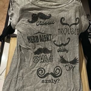 Girls long sleeve t-shirt. Size 16. By Mudd.